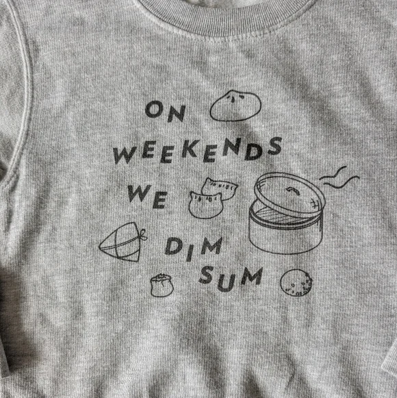 Cheerily Kids Grey Crewneck Dim Sum Dumpling Sweatshirt Playful Graphic Sz 4T - Picture 3 of 8